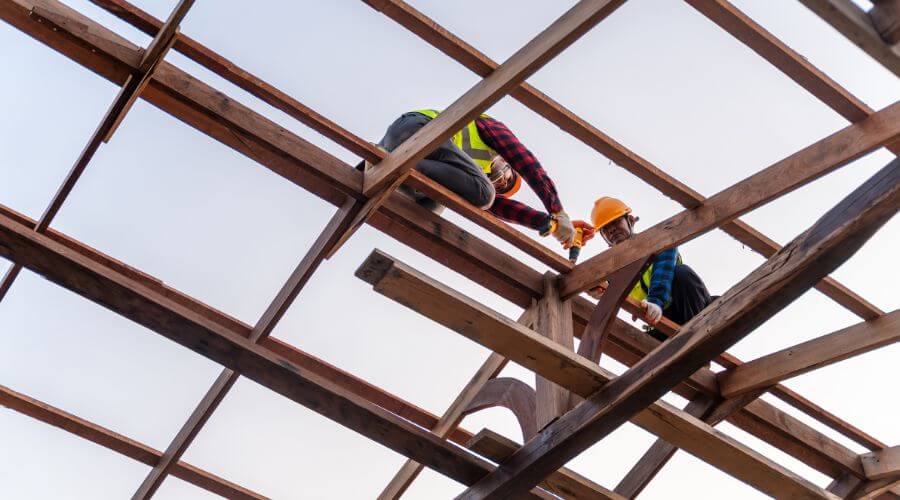 Professional residential roofers in Osmond, NE